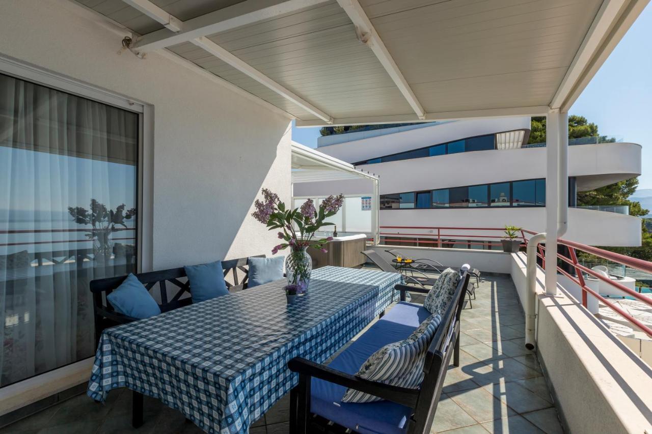 Apartamento Seaside Penthouse With Hot Tub Sky Living Split Exterior foto