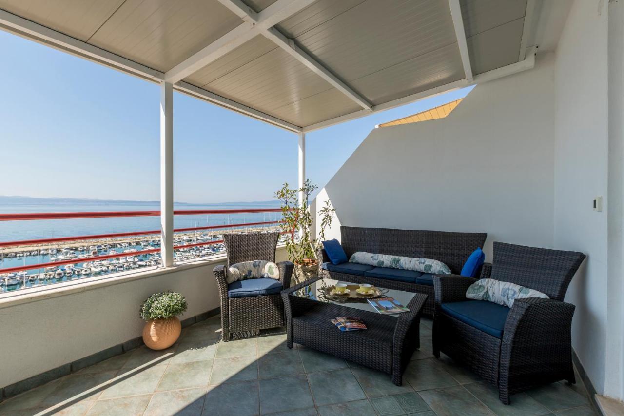 Apartamento Seaside Penthouse With Hot Tub Sky Living Split Exterior foto